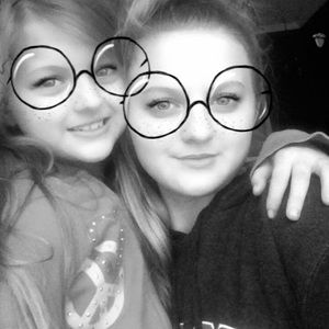 Meet your Posher, Abigail